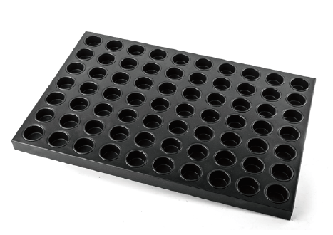 70 Cups Round Cake Pan