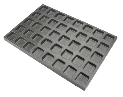 40 Cups Square Cake Pan